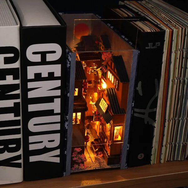 DIY Book Nook Kit – Mini Bookshelf Decor